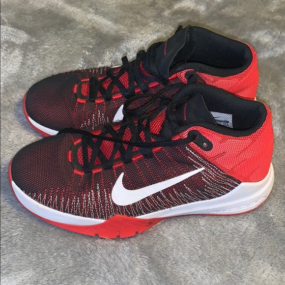 Size 5 Y Nike Zoom Ascention Basketball ? Shoes Red Black main image 7